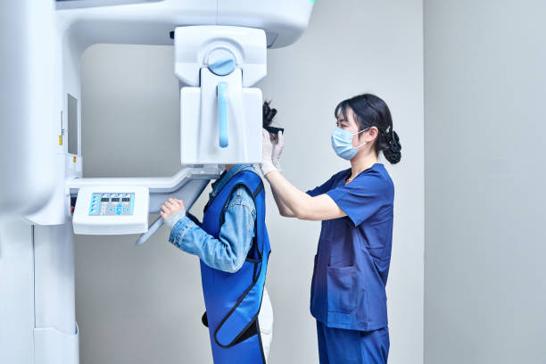 Best Emergency Root Canal Treatment in Stratmoor, CO